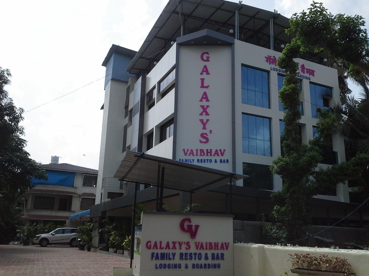 Hotel Galaxy Vaibhav à Vasai Extérieur photo