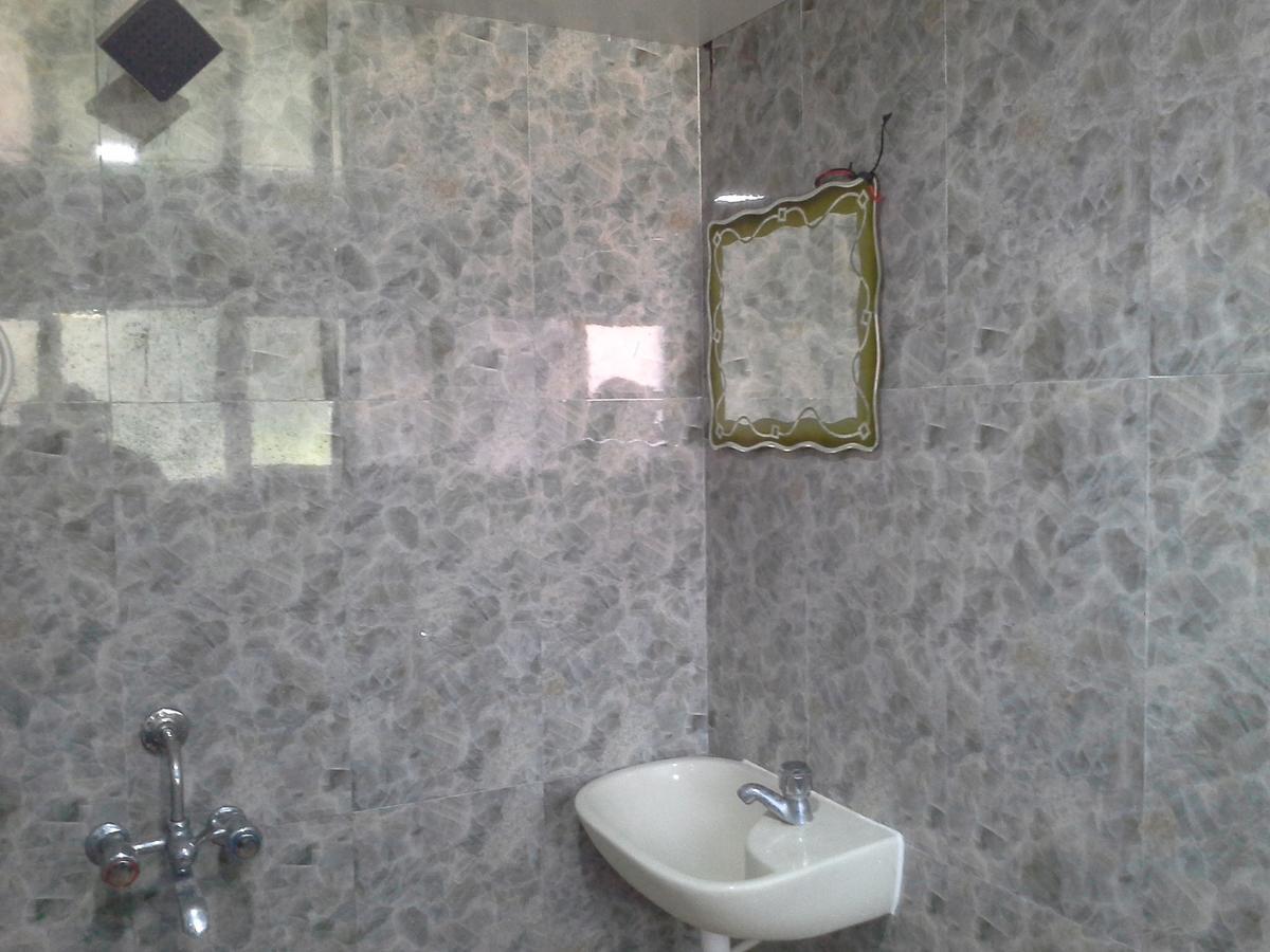 Hotel Galaxy Vaibhav à Vasai Extérieur photo